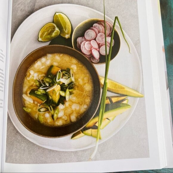 GWYNETH Paltrow It’s  All Good Recipe Book - Picture 4 of 5